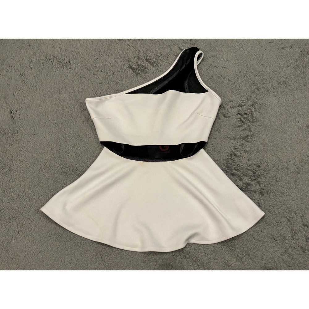 NWT Guess Evaleen Peplum Top Womens XS White One Shoulder Evening Wear Casual
